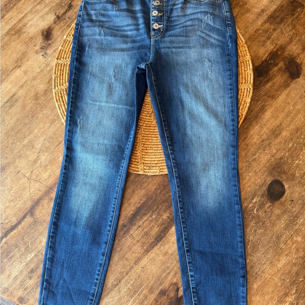 KanCan High Rise Distressed Blue Jeans - Picture 11 of 15